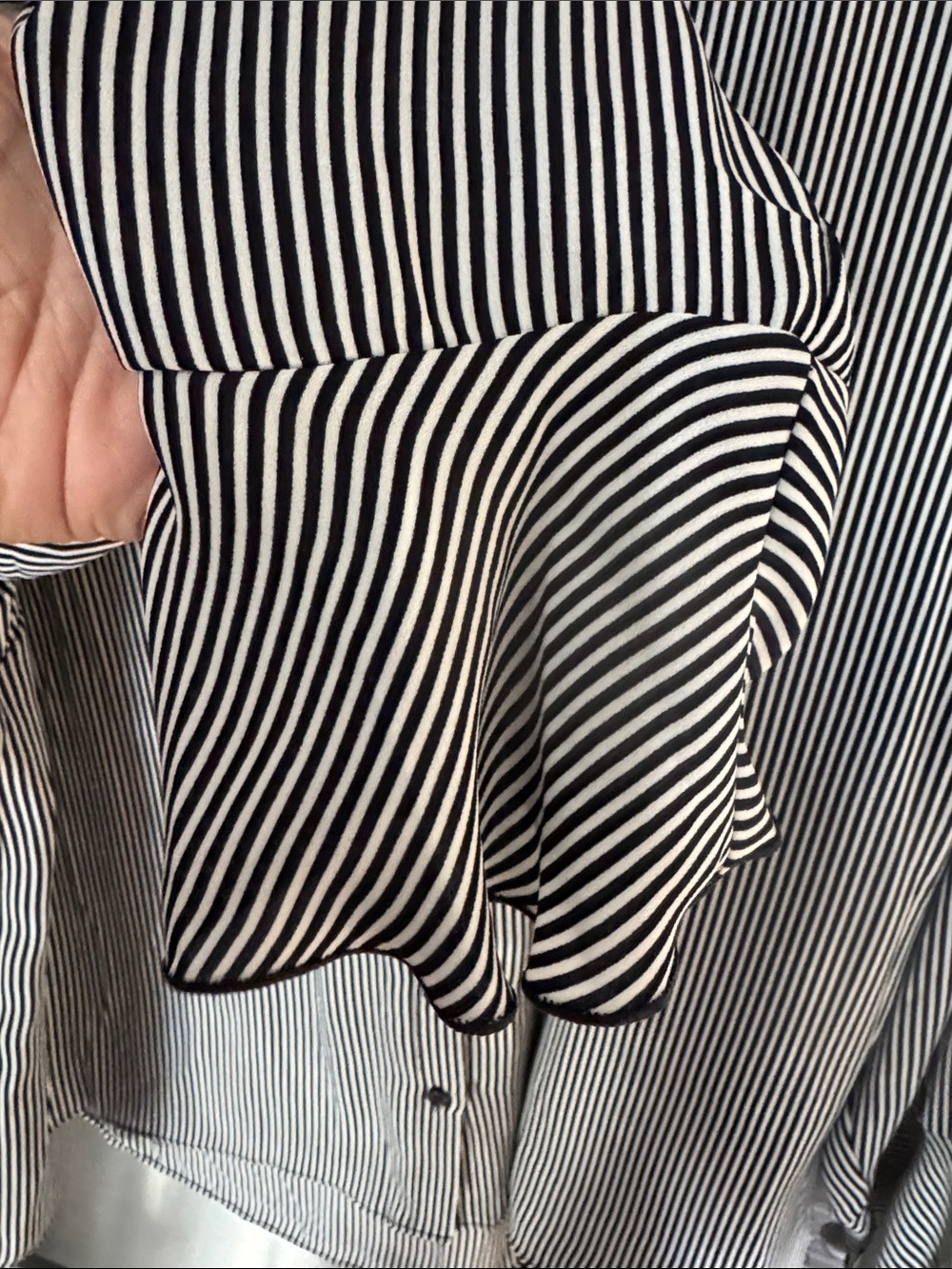 PLUS SIZE T Tahari Black & White Vertical Stripe Button-Front Blouse - Picture 6 of 7